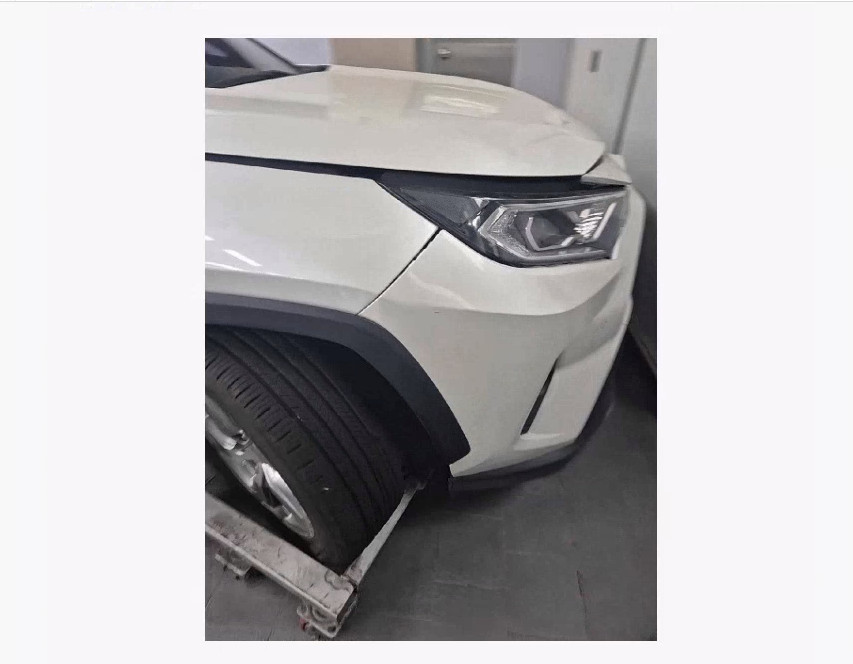 토요타 RAV4 Hybrid AWD