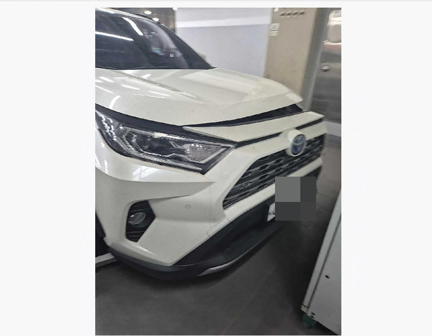 토요타 RAV4 Hybrid AWD