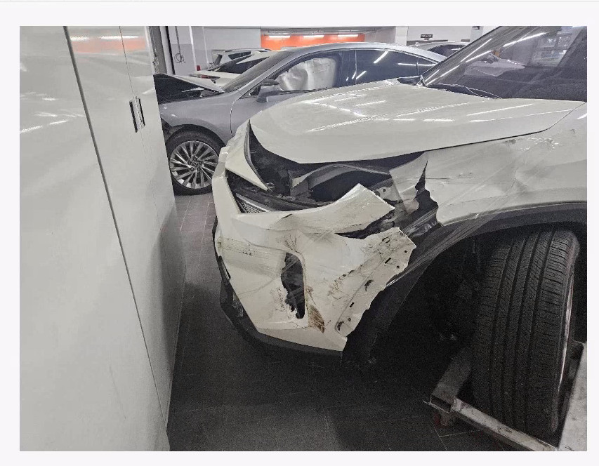 토요타 RAV4 Hybrid AWD