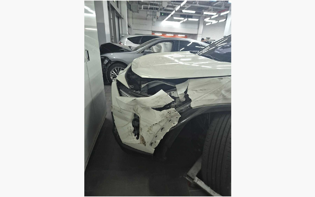 토요타 RAV4 Hybrid AWD