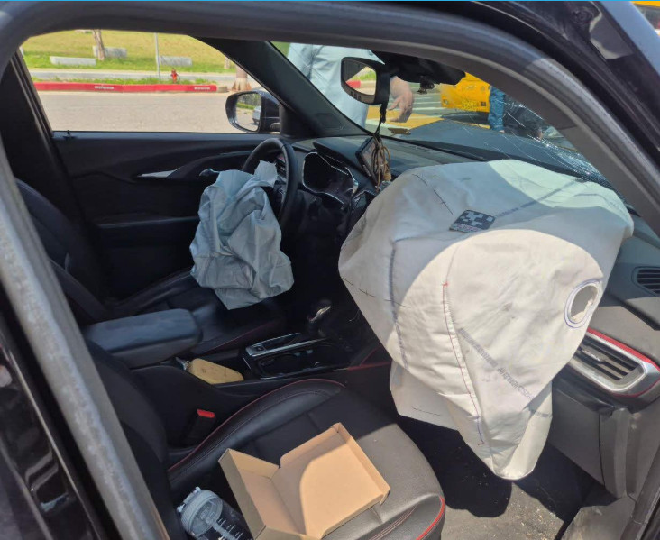 트레일블레이저 1.35 TURBO FWD