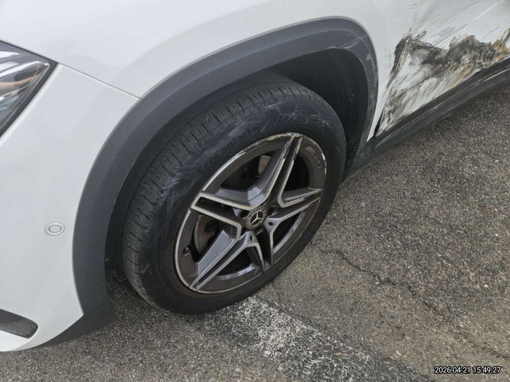 Mercedes-Benz GLA250 4MATIC