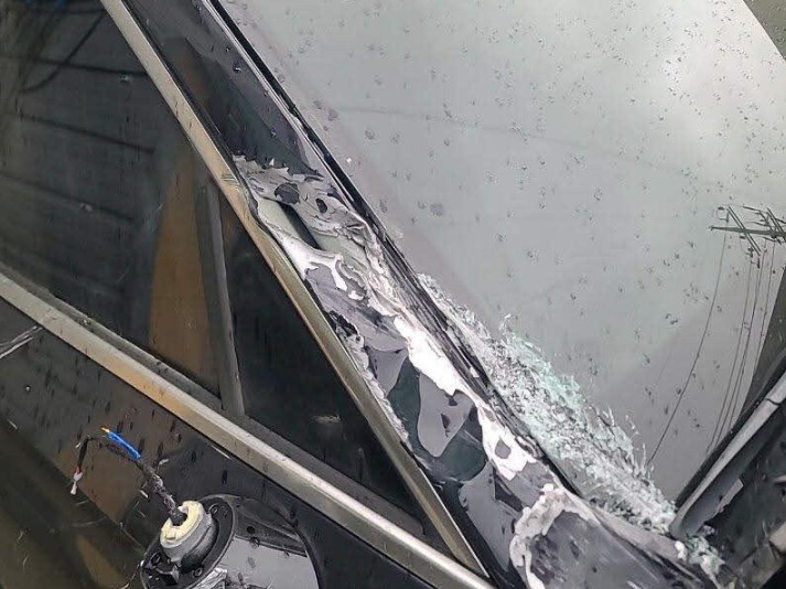 쏘나타 하이브리드 (SONATA Hybrid)