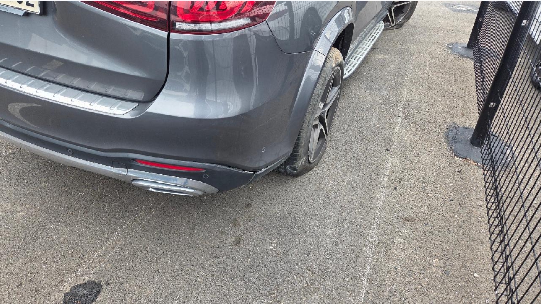 Mercedes-Benz GLS400 d 4MATIC