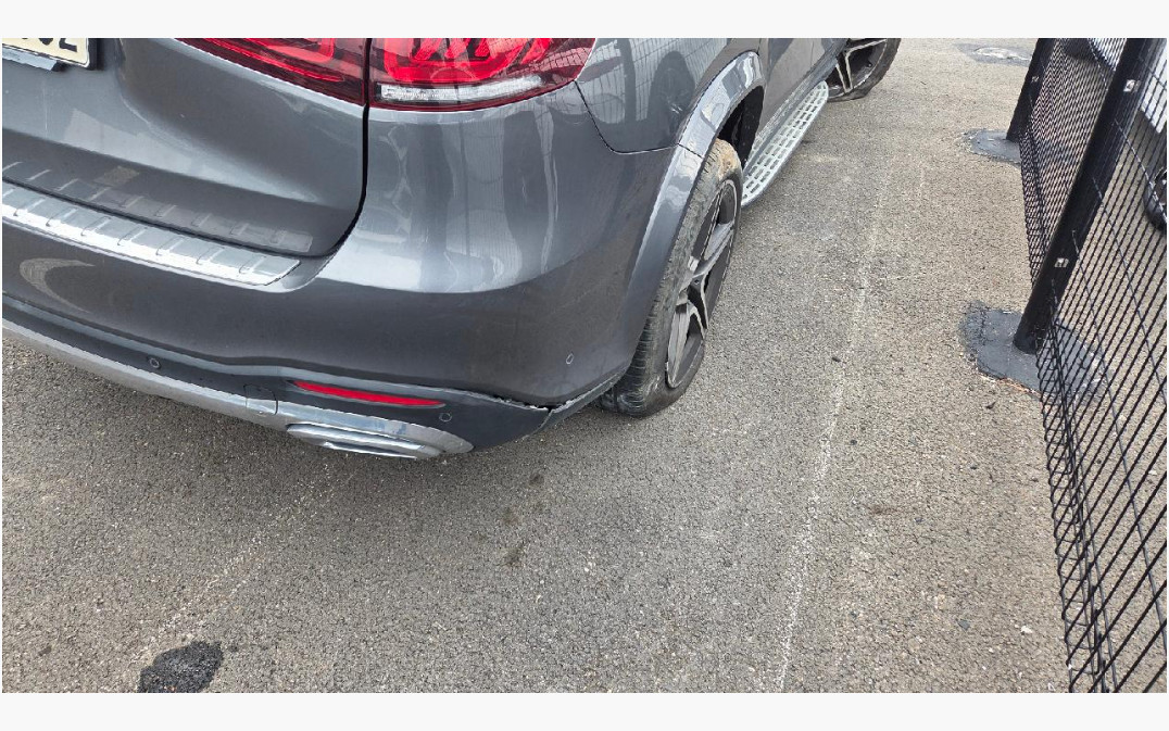 Mercedes-Benz GLS400 d 4MATIC