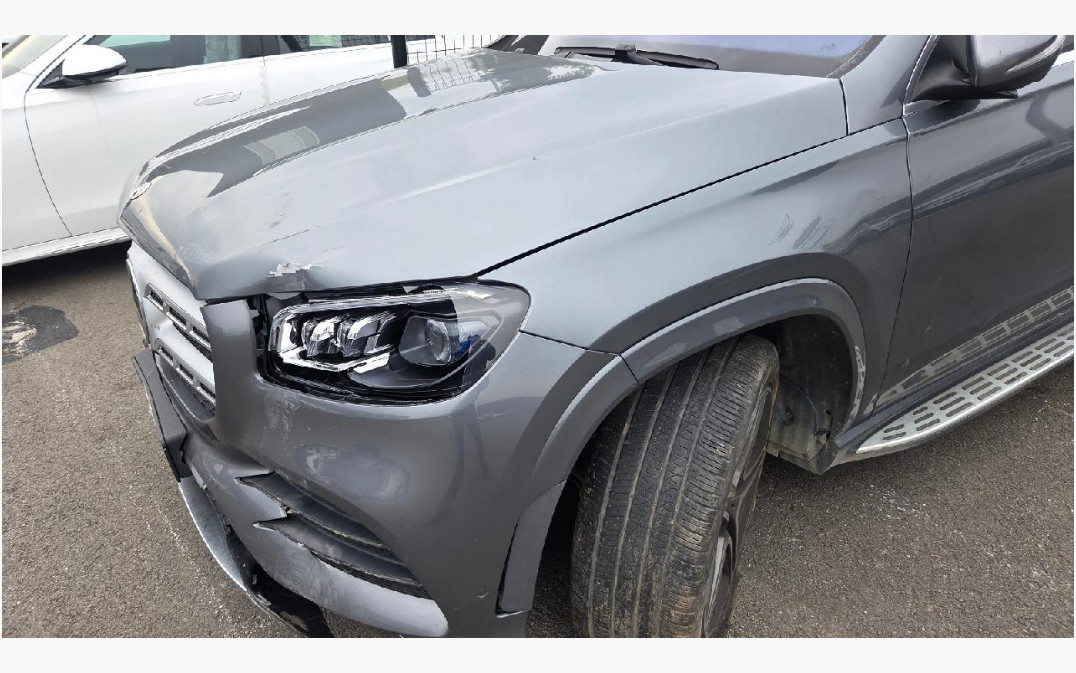 Mercedes-Benz GLS400 d 4MATIC