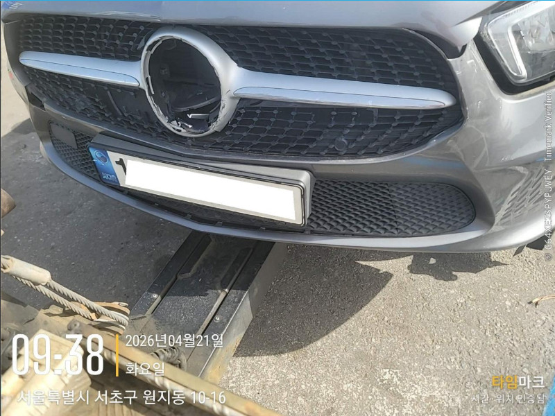 Mercedes-Benz A220 Sedan