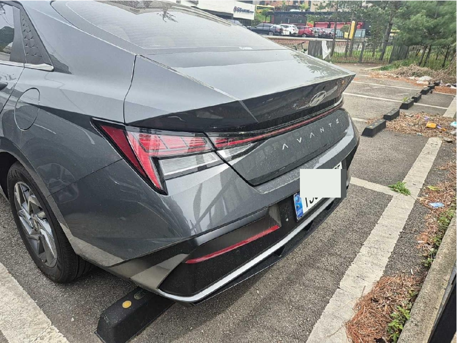 아반떼(AVANTE)