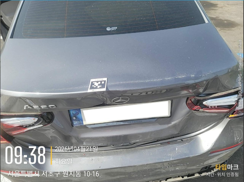 Mercedes-Benz A220 Sedan