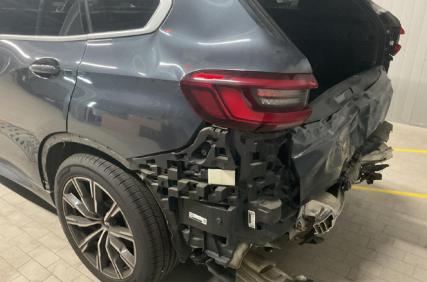 BMW X5 xDrive30d M Sport Package