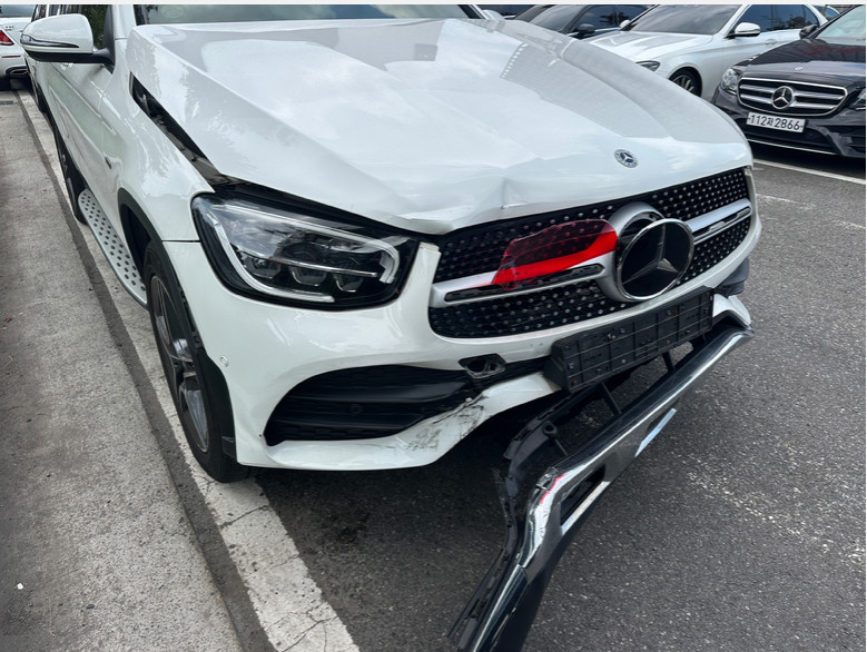 Mercedes-Benz GLC300 e 4MATIC Coupe