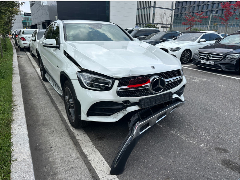 Mercedes-Benz GLC300 e 4MATIC Coupe