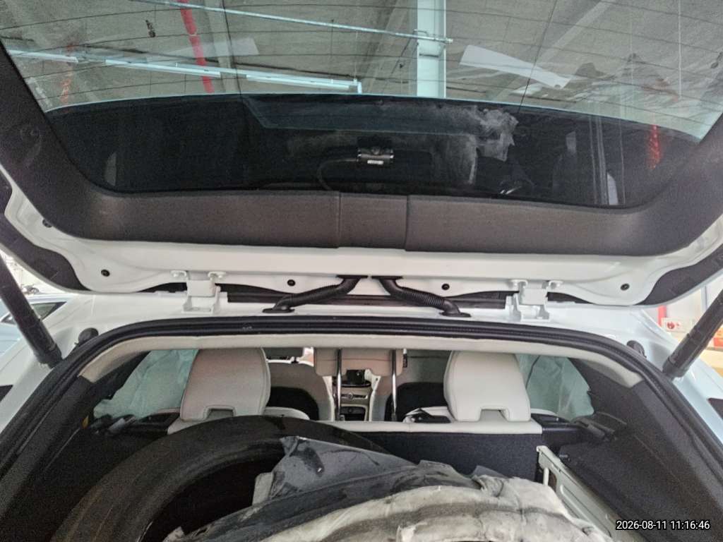 볼보 XC40B4 AWD