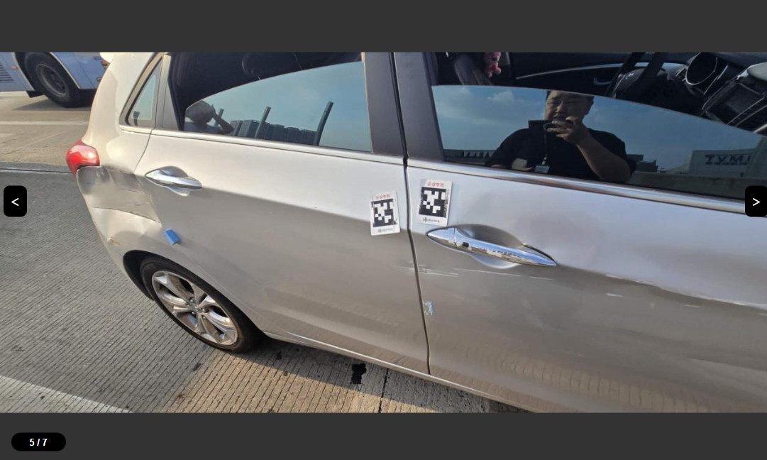 i30