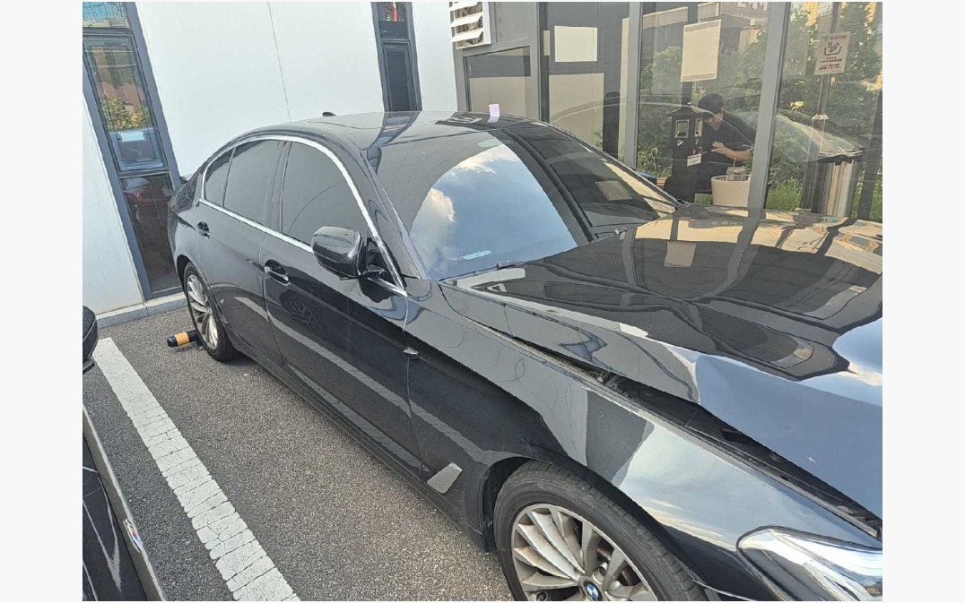BMW 520i