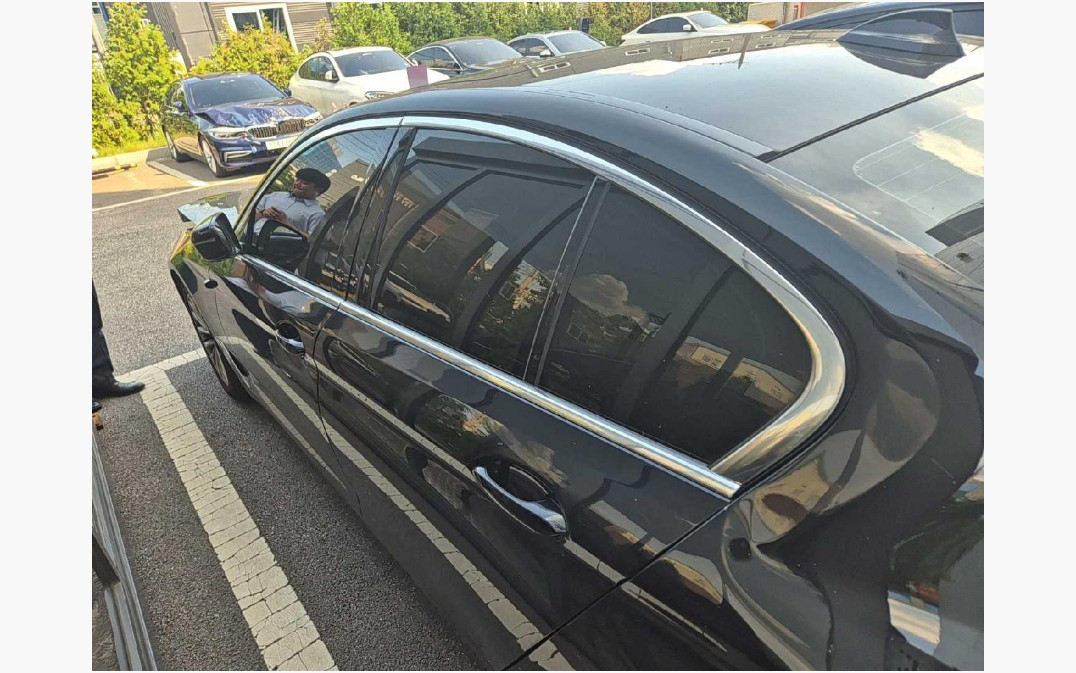 BMW 520i
