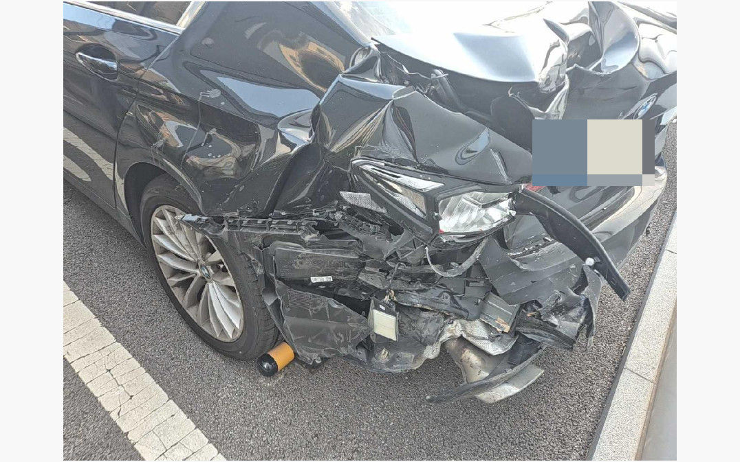 BMW 520i