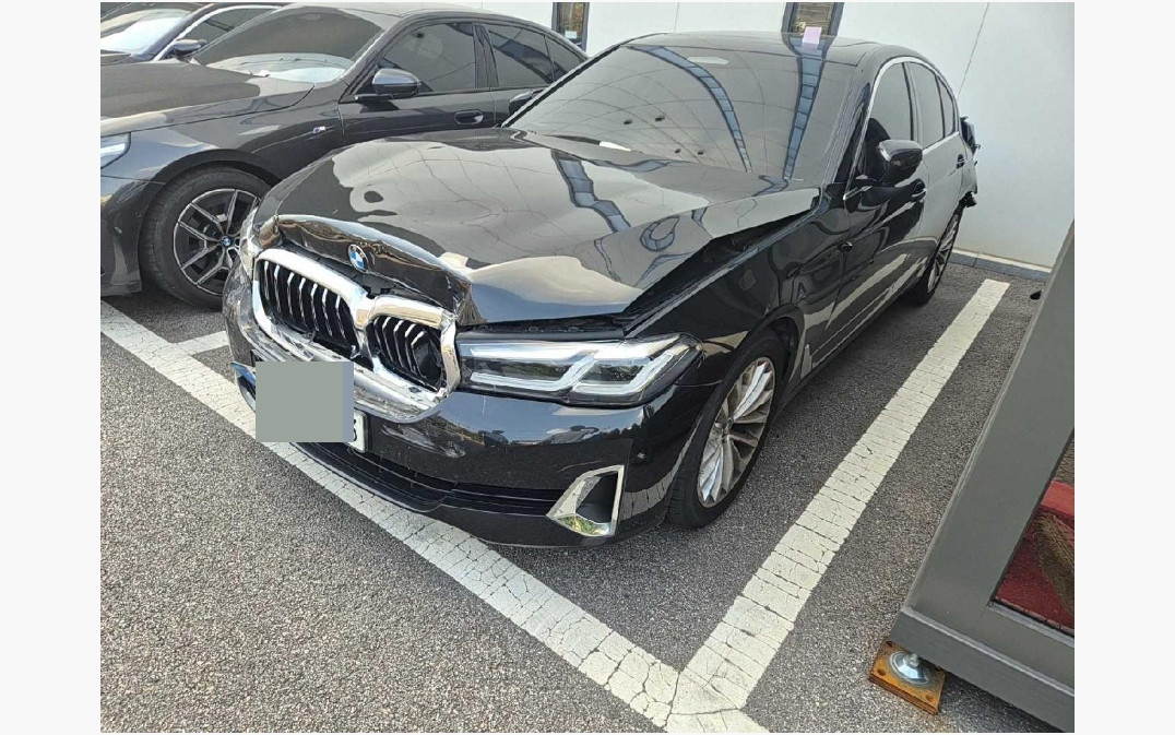 BMW 520i