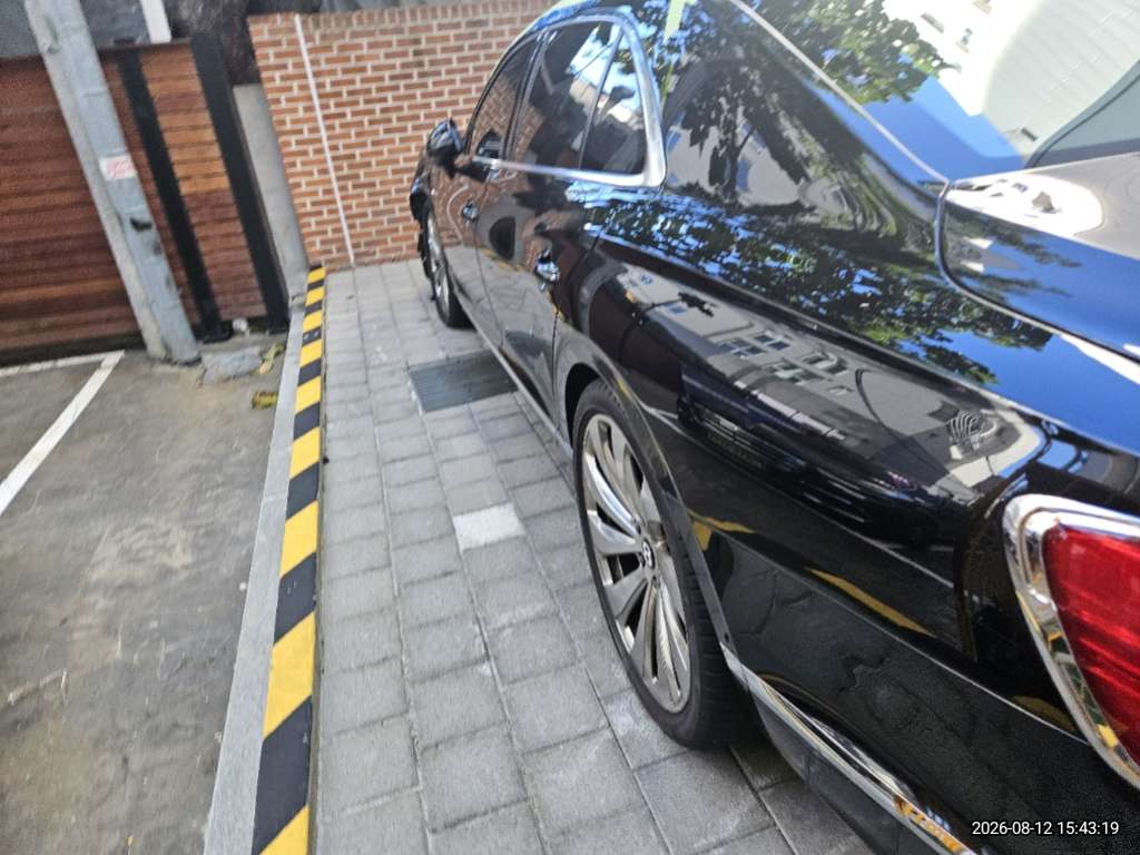 Flying Spur V8 (법인)