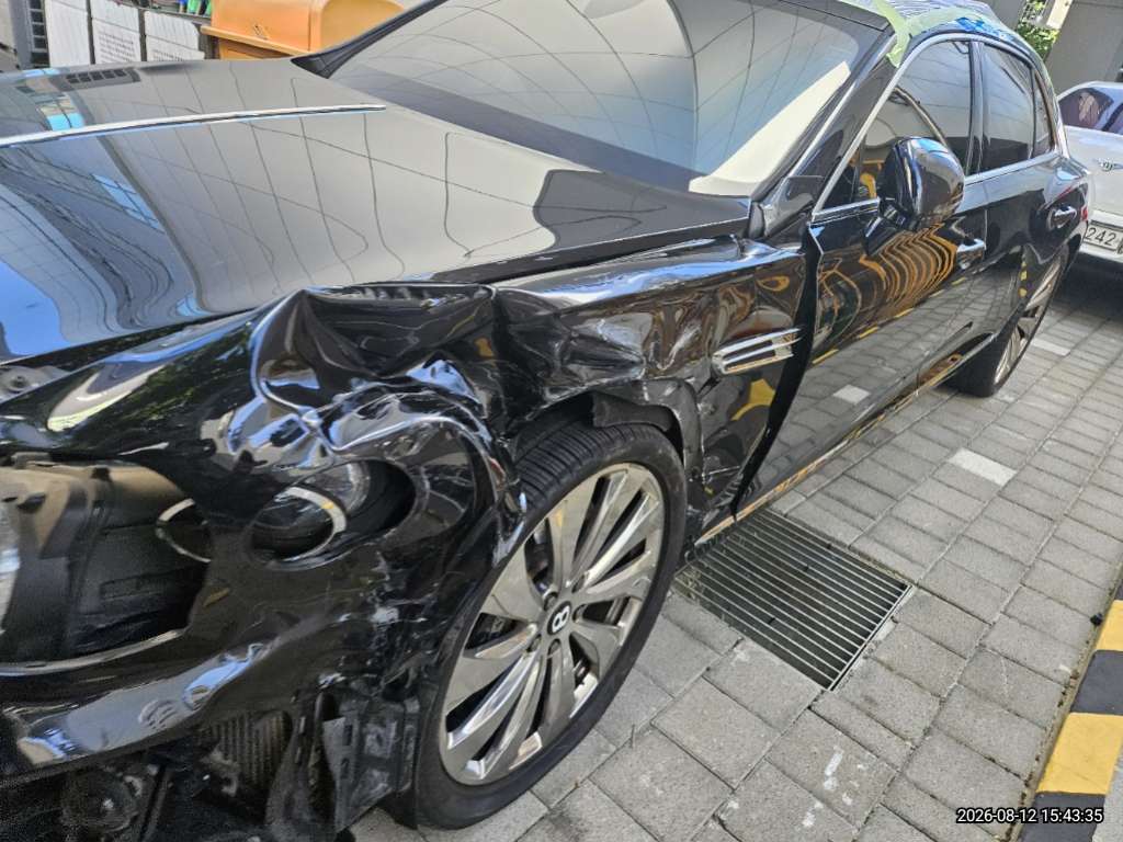 Flying Spur V8 (법인)