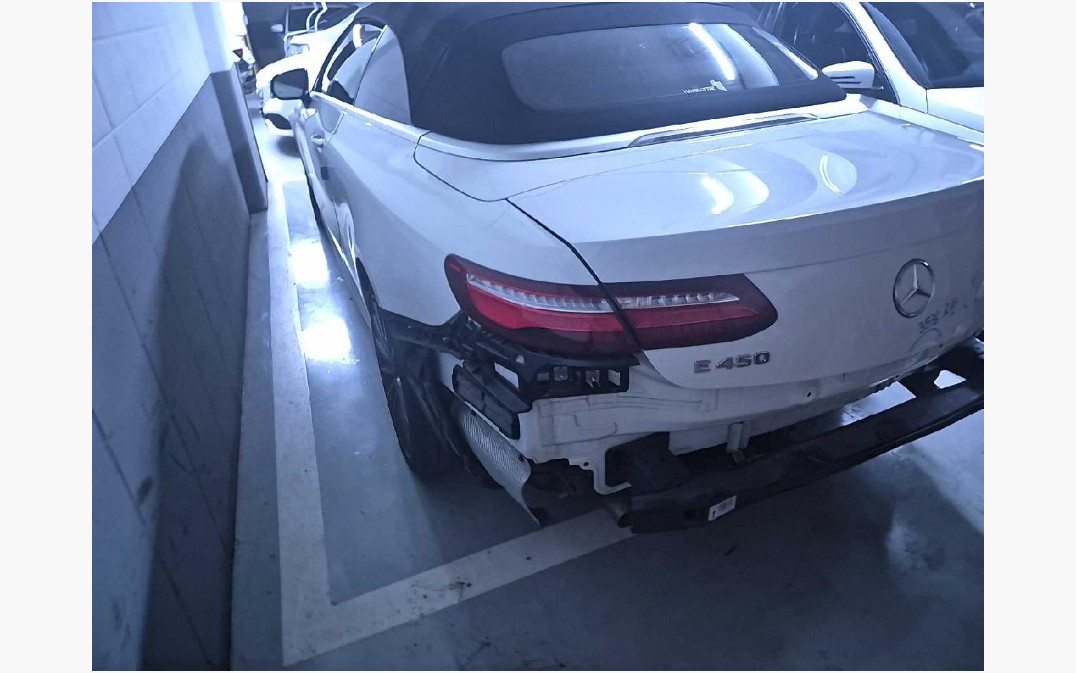 Mercedes-Benz E450 4MATIC Cabriolet(법인)