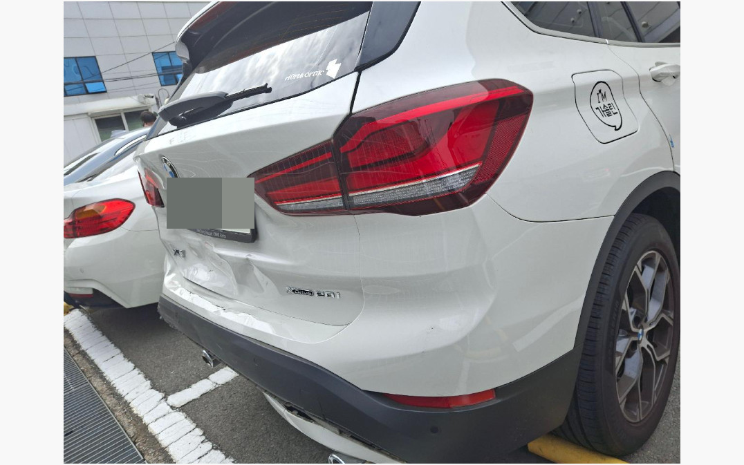 BMW X1 xDrive20i