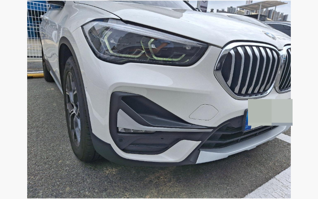 BMW X1 xDrive20i