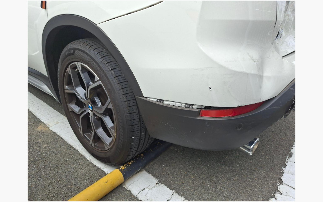 BMW X1 xDrive20i