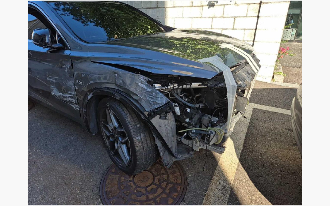 INFINITI Q30