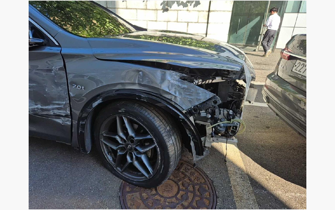 INFINITI Q30